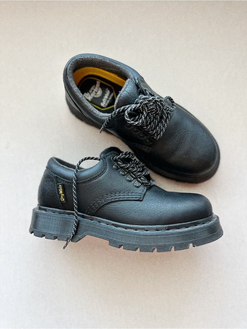 Dr. Martens 8053 leather Derby shoes